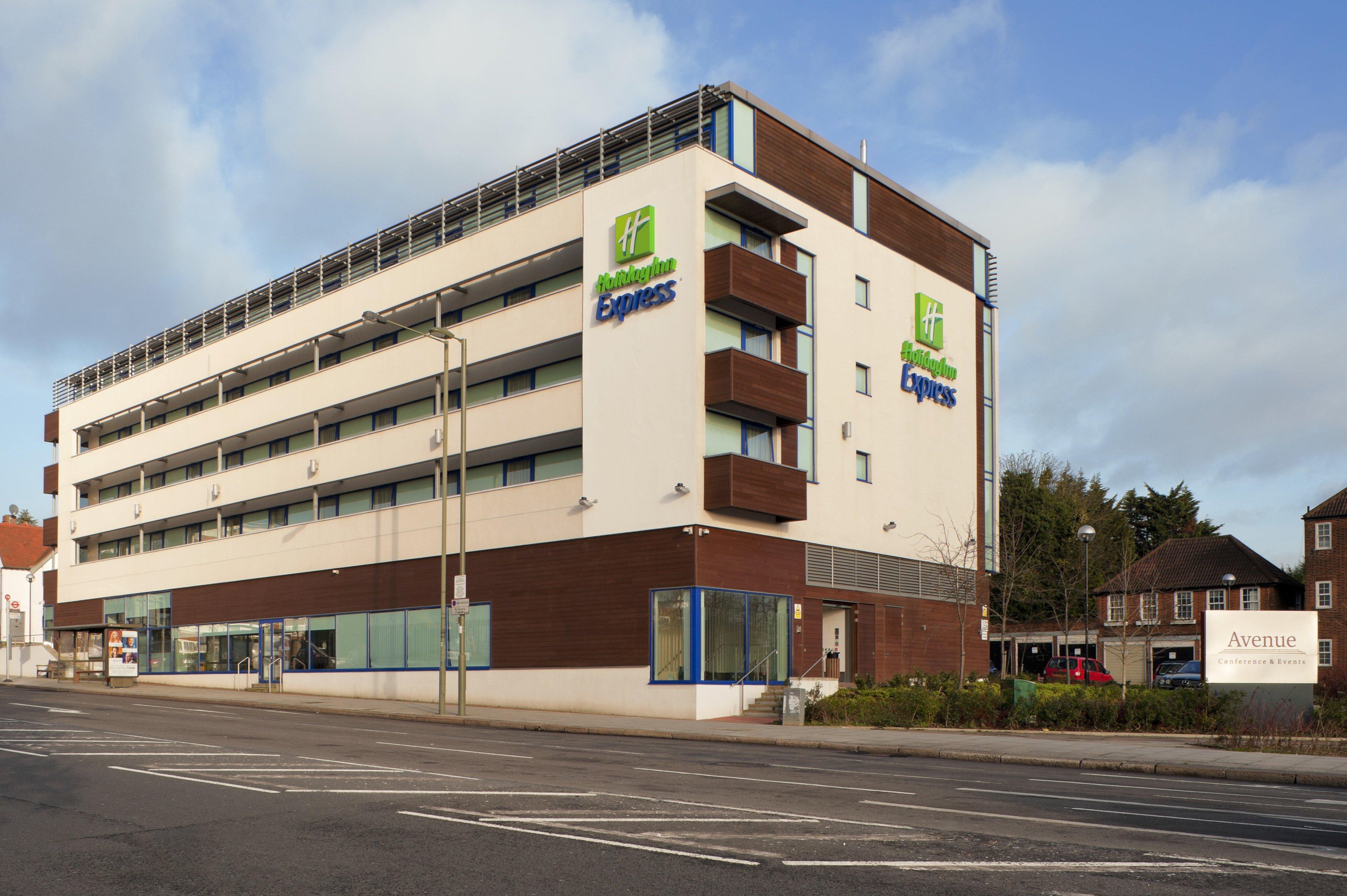Holiday Inn Express London Golders Green, An Ihg Hotel Finchley Ngoại thất bức ảnh